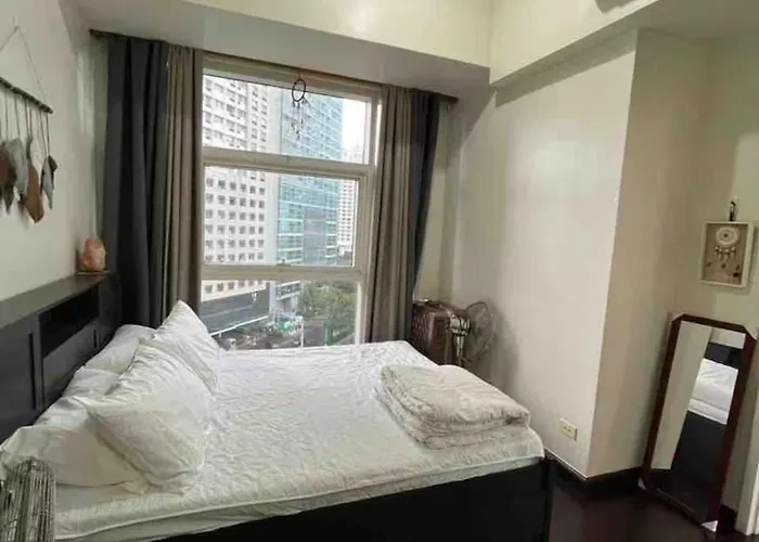 Bright Corner Near Shangri-la & Megamall Apartamento *